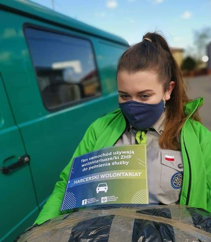 Skauci pomagają przerwać pandemię